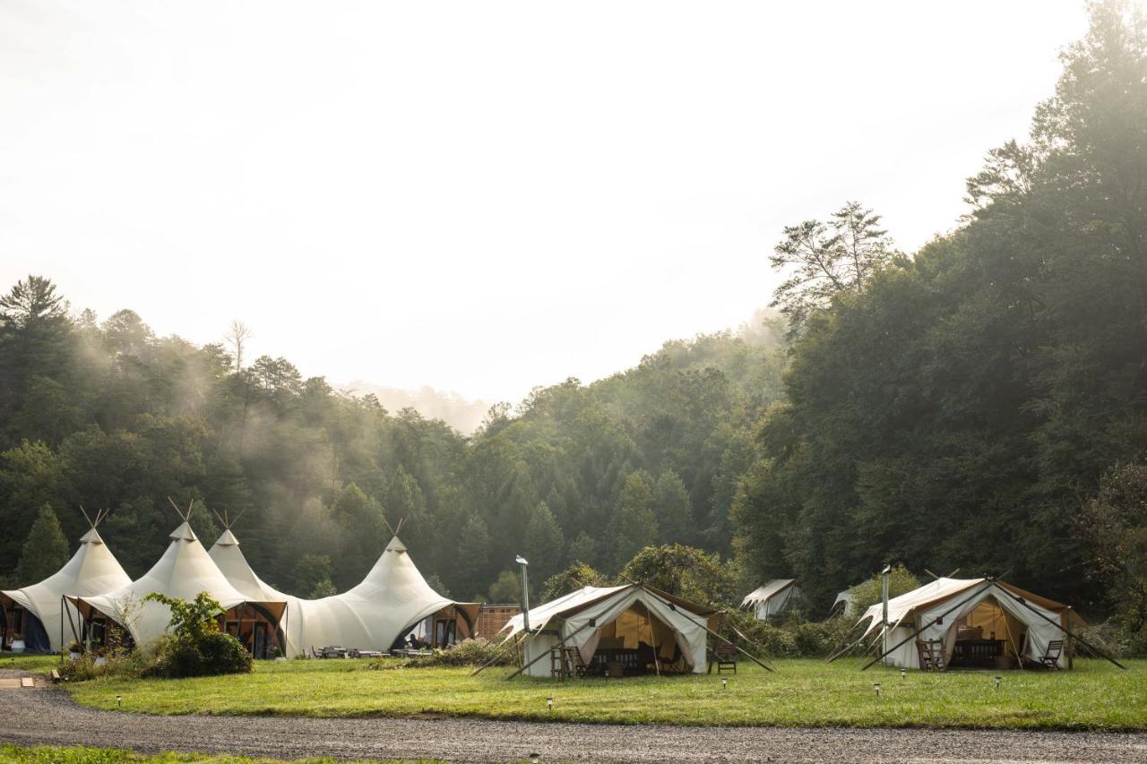 Under Canvas Great Smoky Mountains Hotell Pigeon Forge Eksteriør bilde